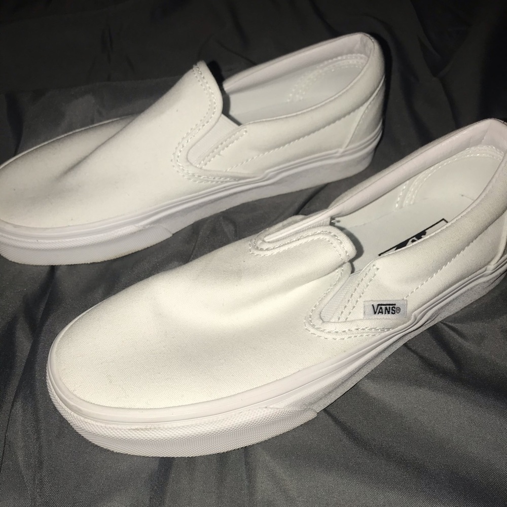 White slip on vans size 8 women’s